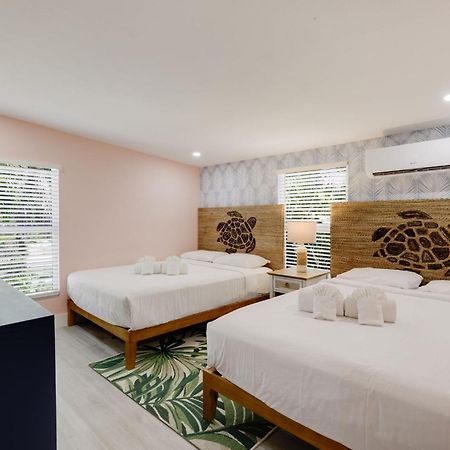 Charming Suite With Balcony And Bikes At Historic Sandpiper Inn Sanibel Dış mekan fotoğraf