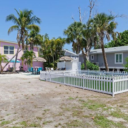 Charming Suite With Balcony And Bikes At Historic Sandpiper Inn Sanibel Dış mekan fotoğraf